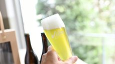 画像2: スペインクラフトビール oliBa オリーブビール グラス付ギフトセット (2)